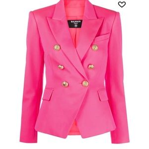 Balmain
double-breasted logo-embossed blazer